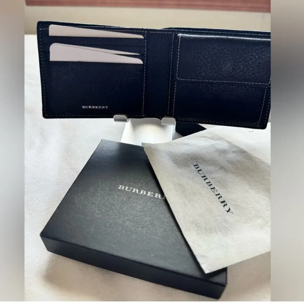 Burberry Men’s Black Wallet
